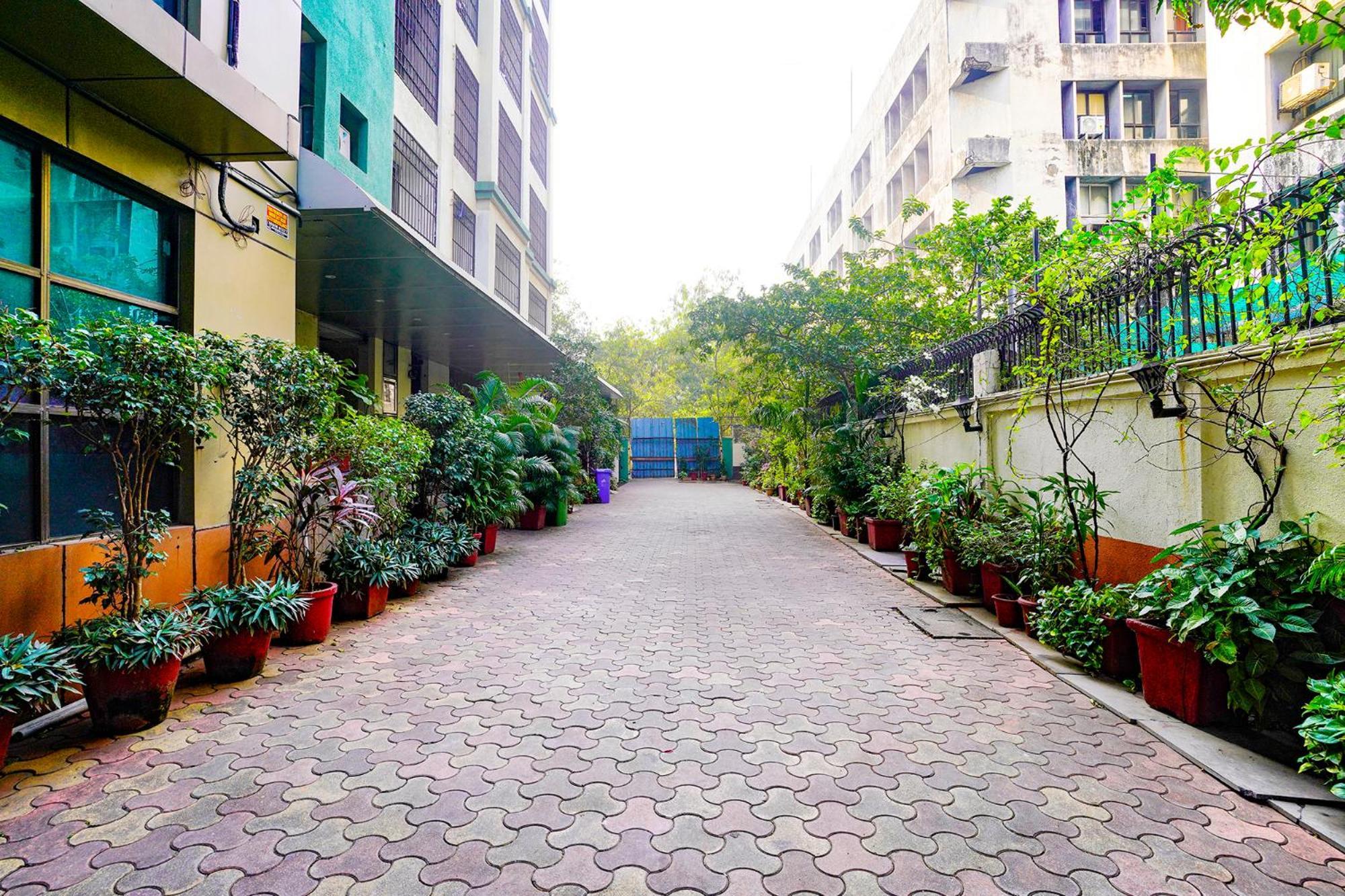 Fabhotel Corporate Apartments Bandra Mumbai Exterior photo