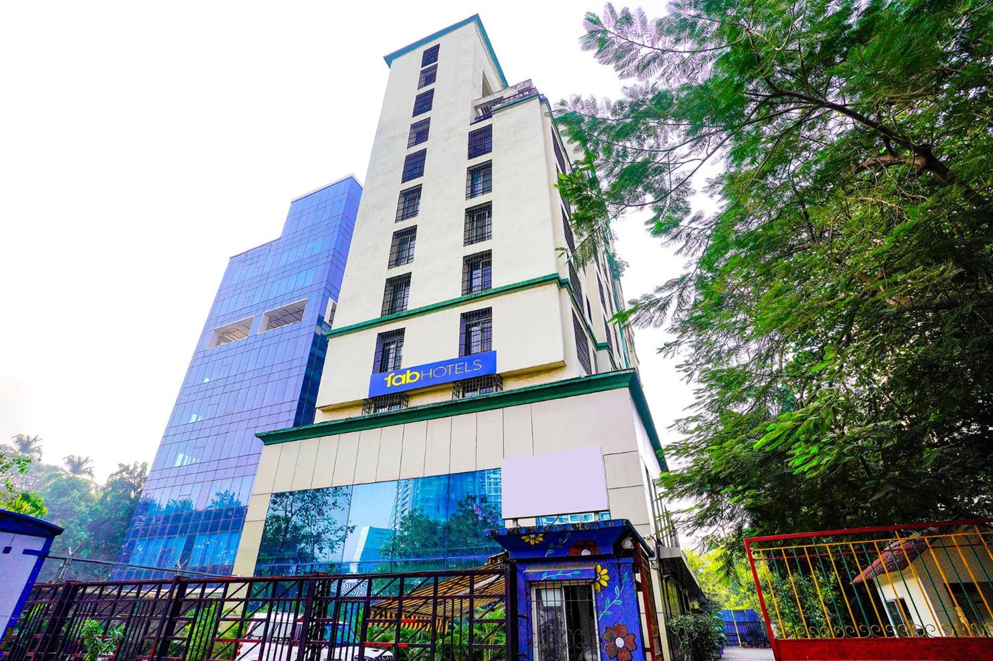 Fabhotel Corporate Apartments Bandra Mumbai Exterior photo